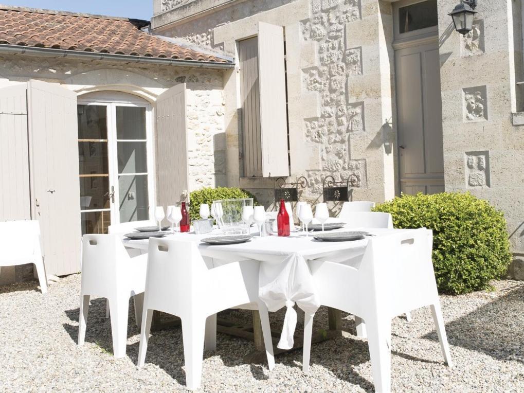Domaine De Quittignan Brillette Hotel Moulis-en-Médoc Exterior foto